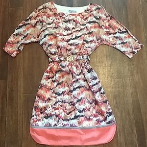Eliza J Colder shoulder dress. Peach. Size 4